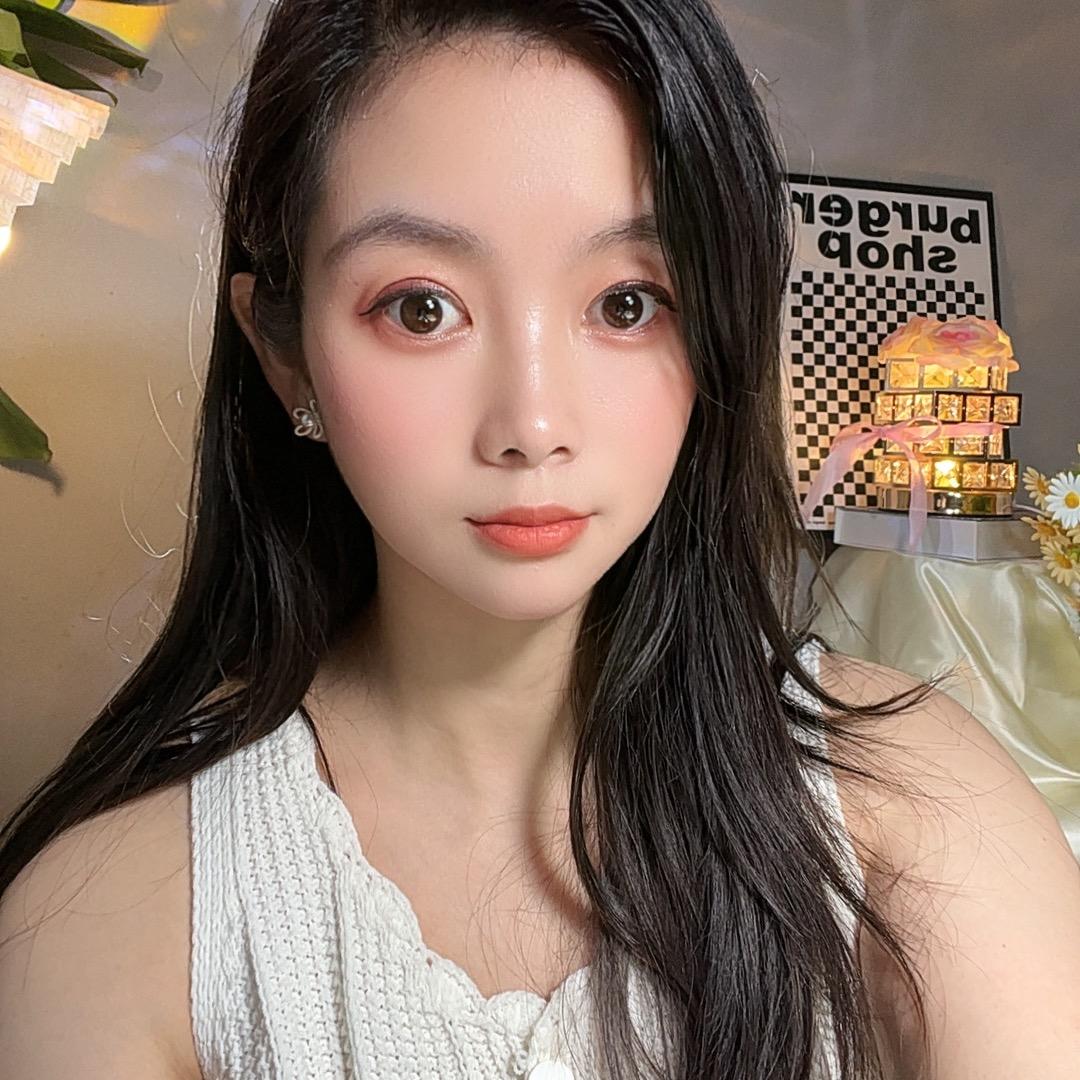 怡怡来了