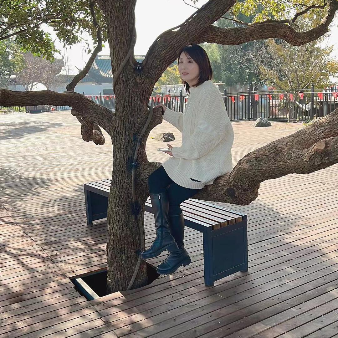 卖电器的霞妹子(国美电器紫金路店）