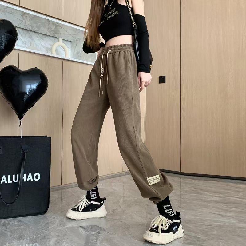 亿美女装