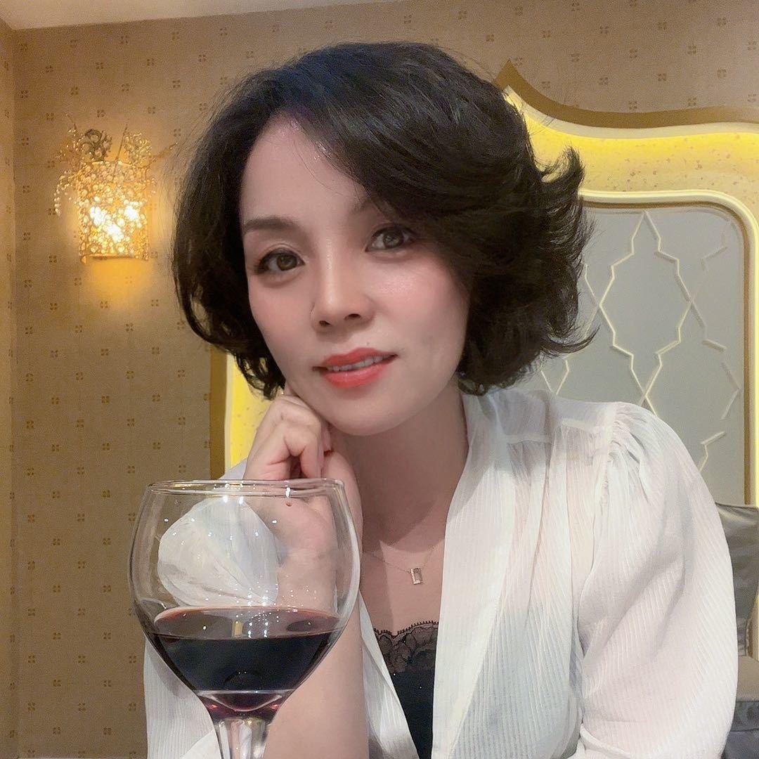 奇台3S品牌女装👚店