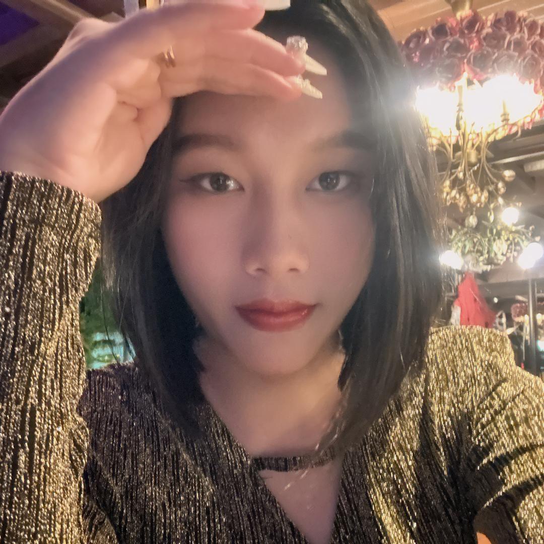 🌈小华撞蓝莓🌈