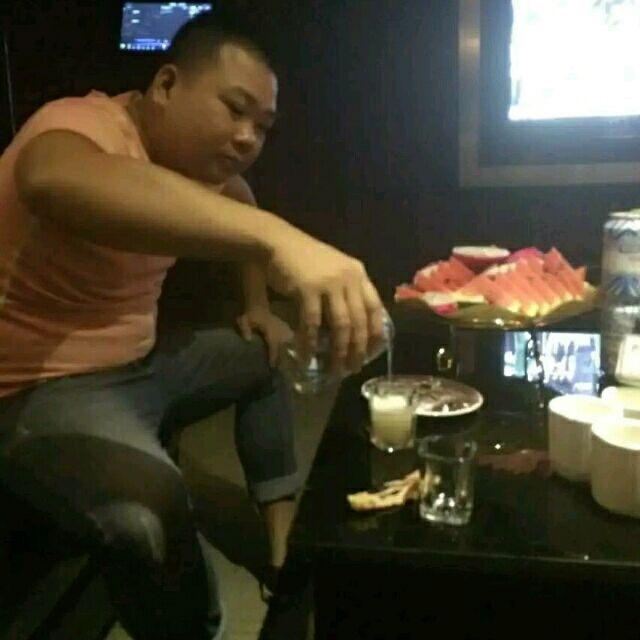 庞少天