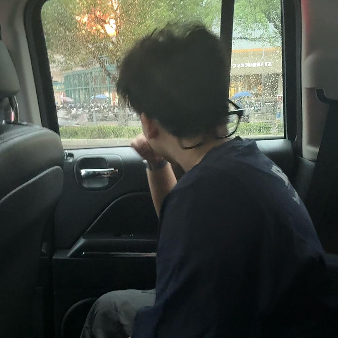 嗷嗷待哺的羔羊