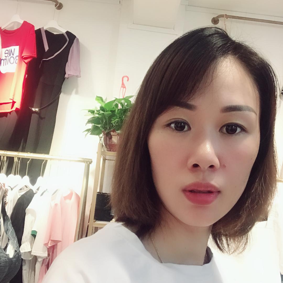 临桂实体女装华华