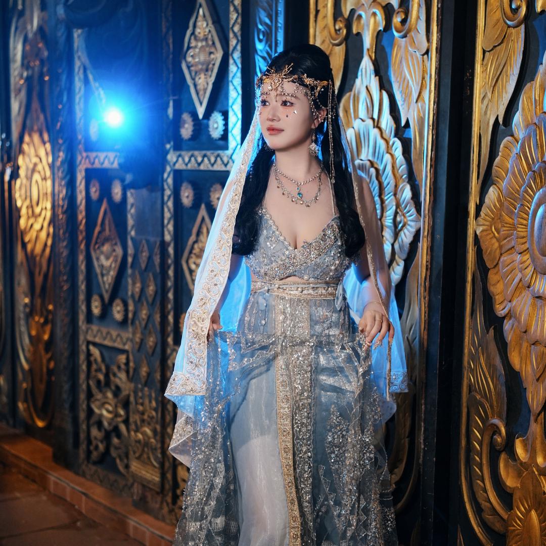 萌(๑• . •๑)