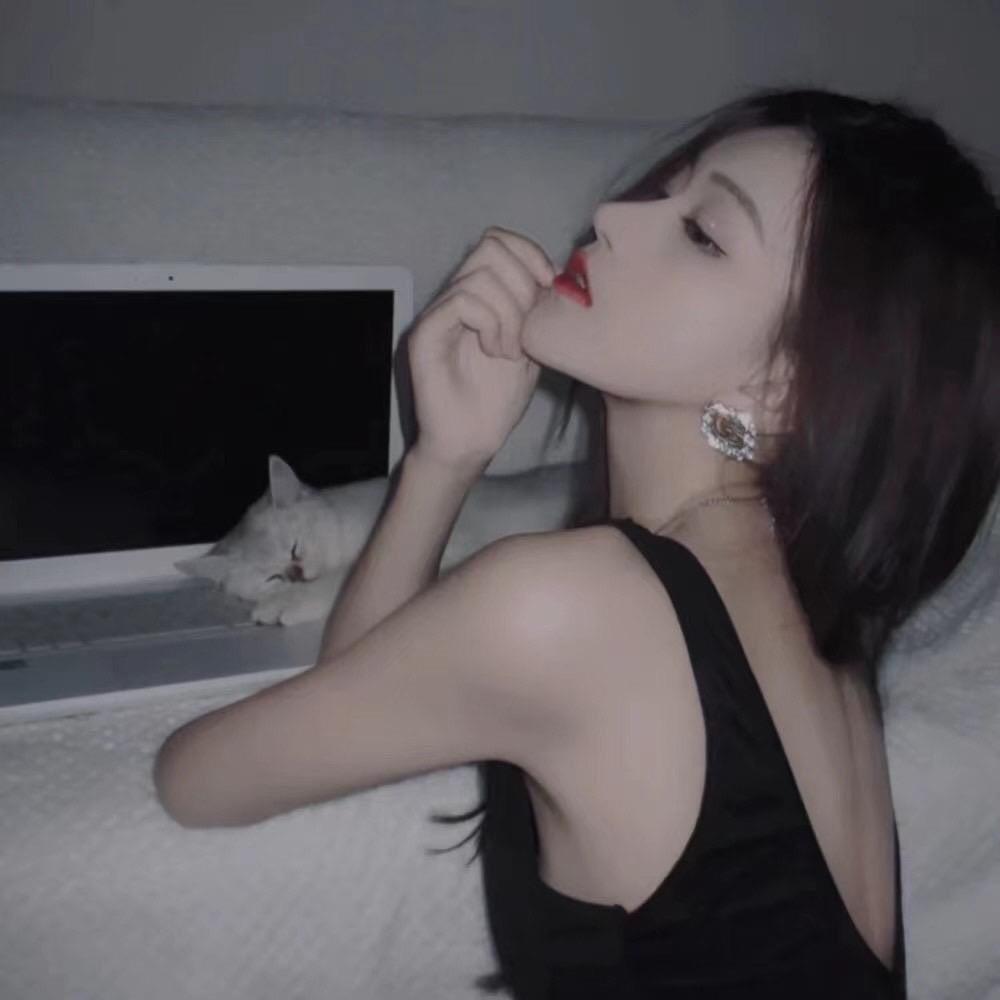 梨涡.