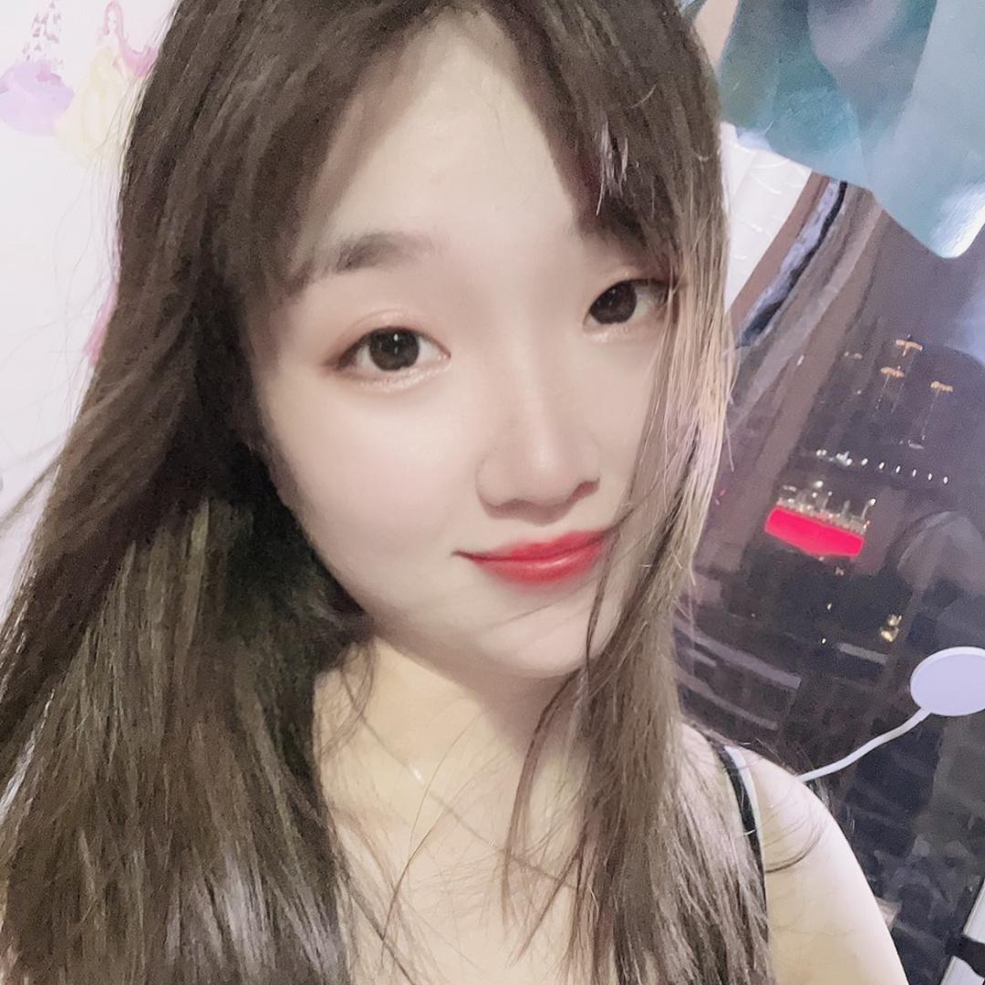 糖糖😋😋