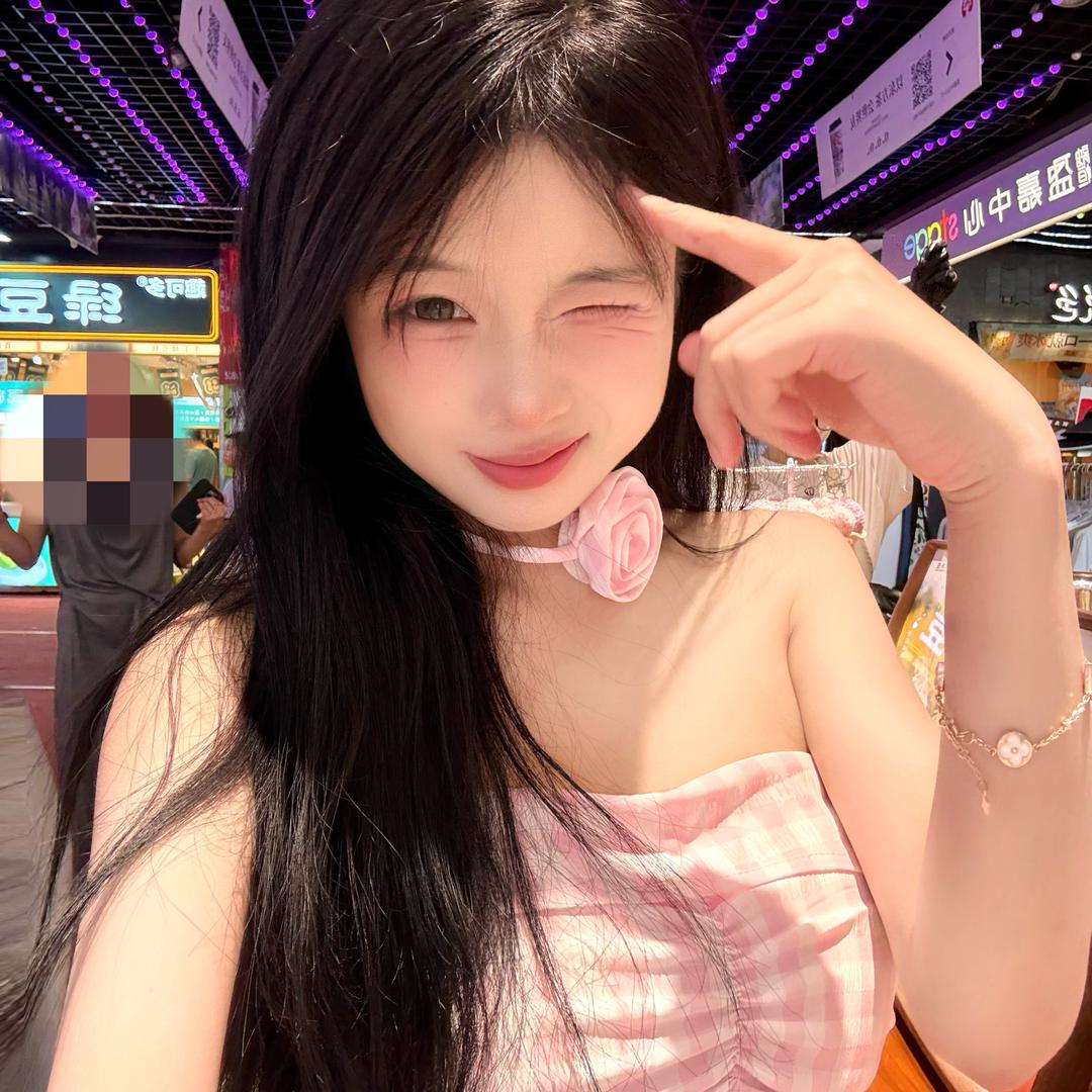 亮晶晶✨（扯靶子♨️）