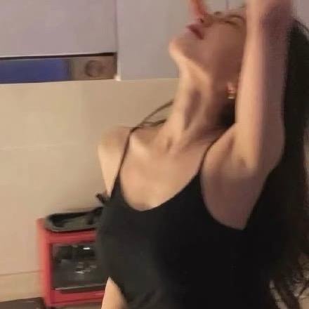 Nuyoah.