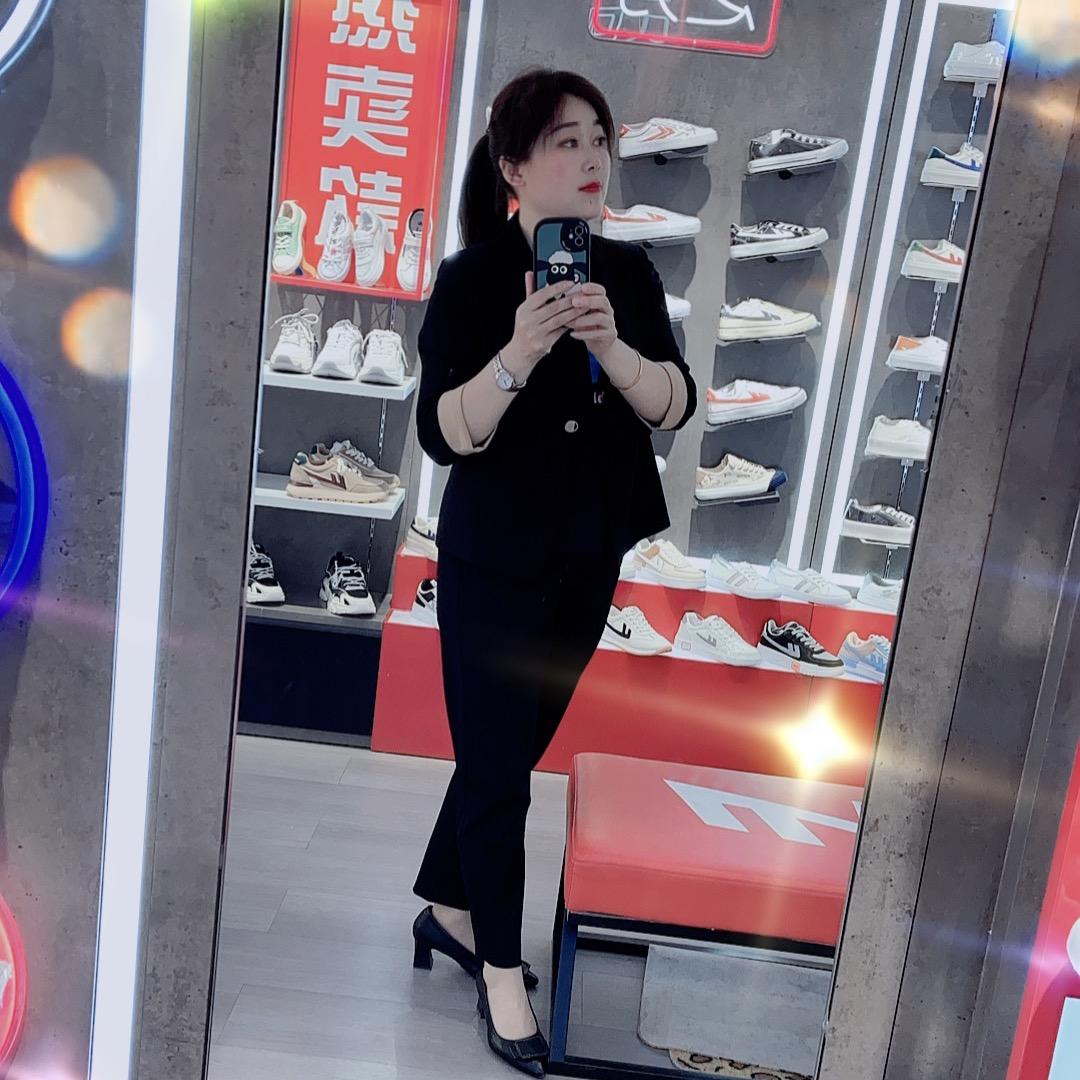 灰姑娘《旺苍回力》