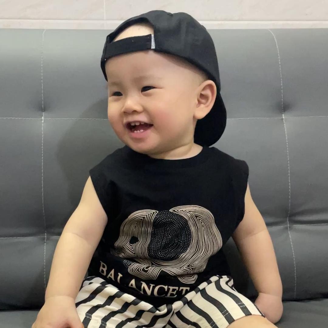 凯凯兄弟的穿搭日记