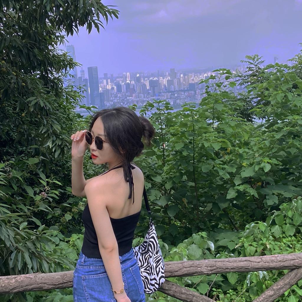 欣欣去哪啦💃