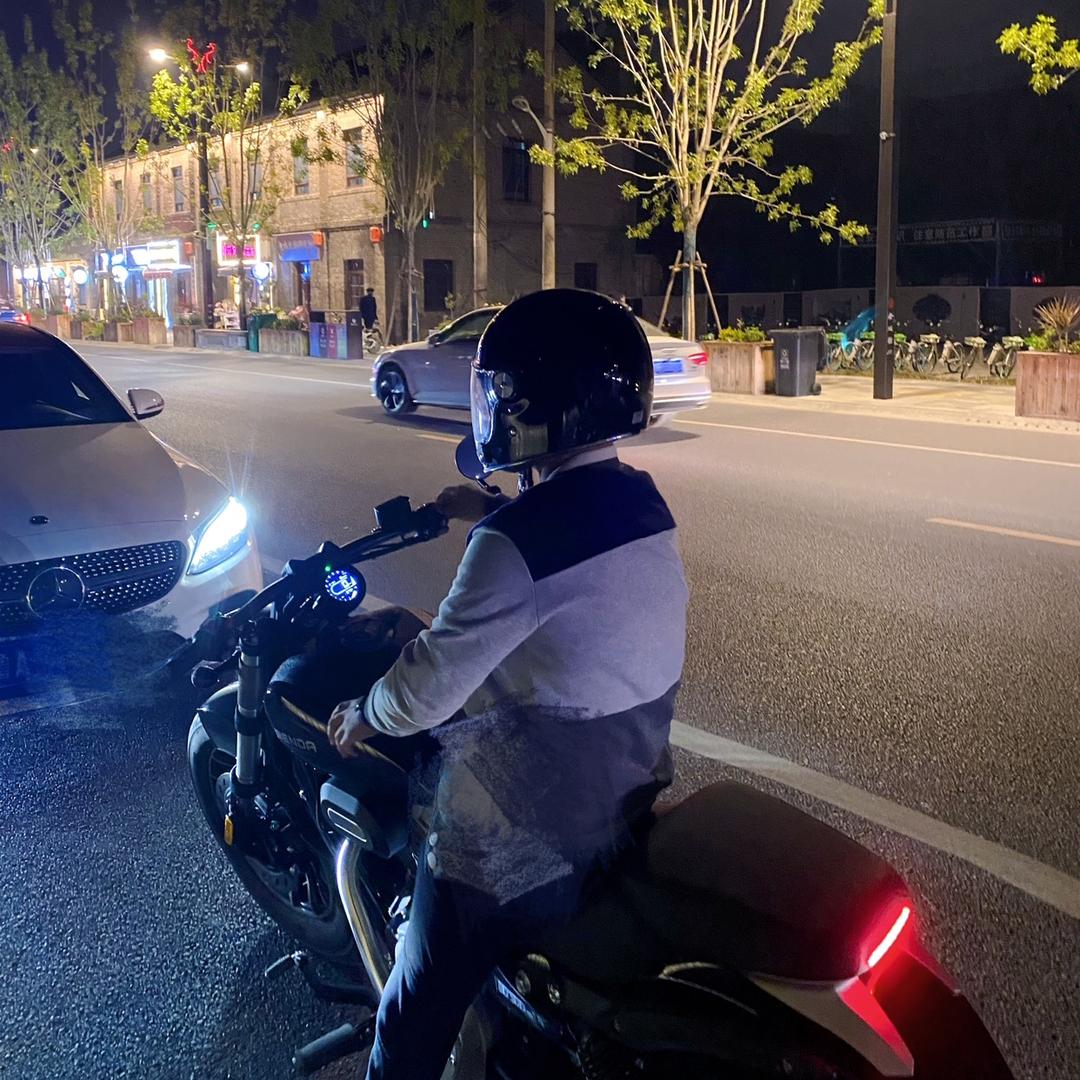 小李的奔驰C