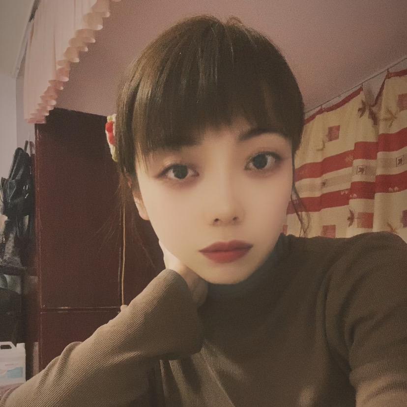 田不甜小容儿