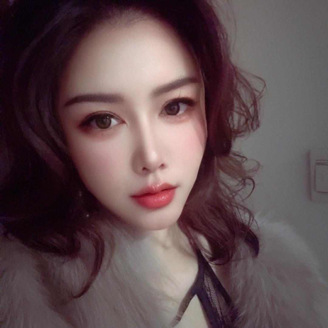 陈依依