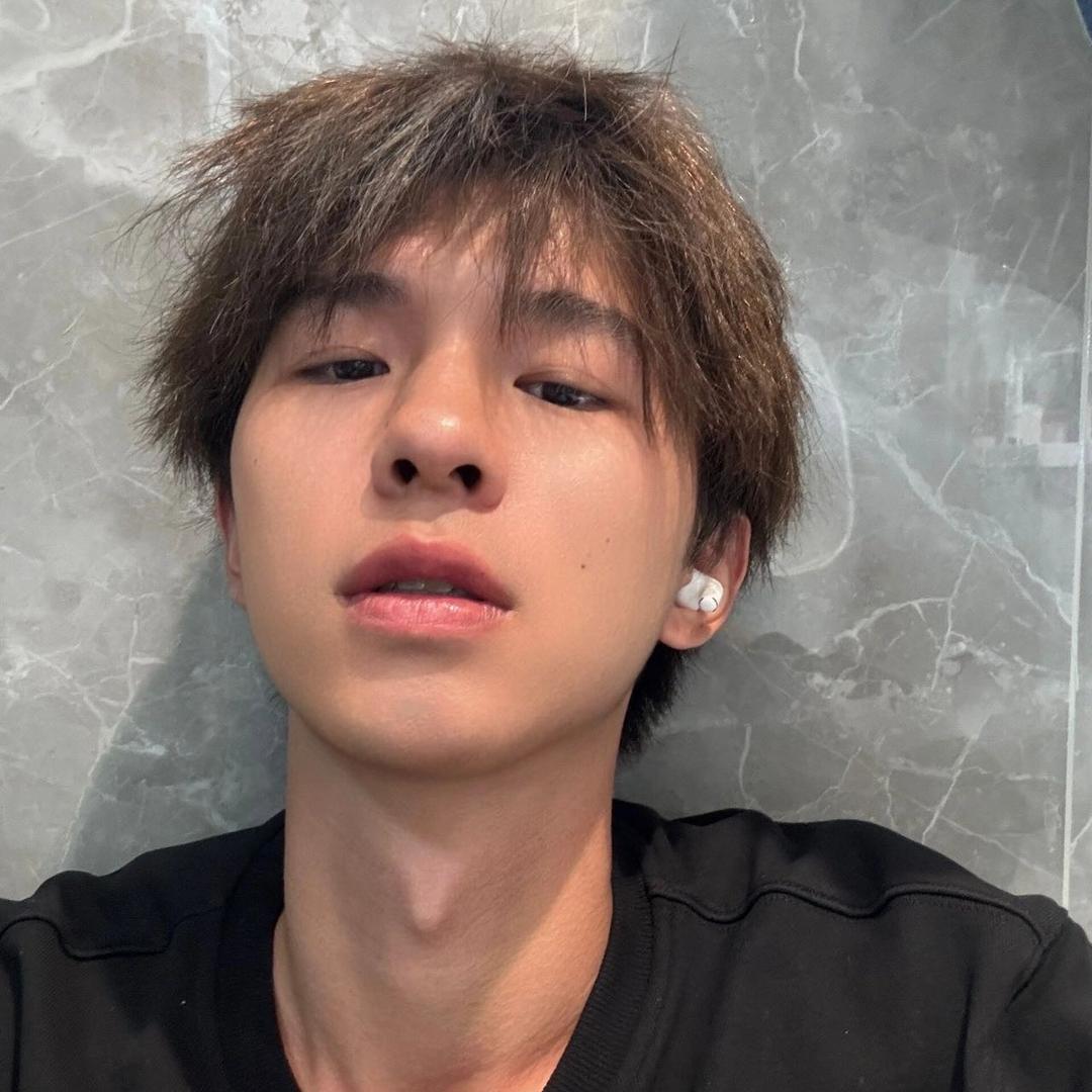 欣欣不开心☹️