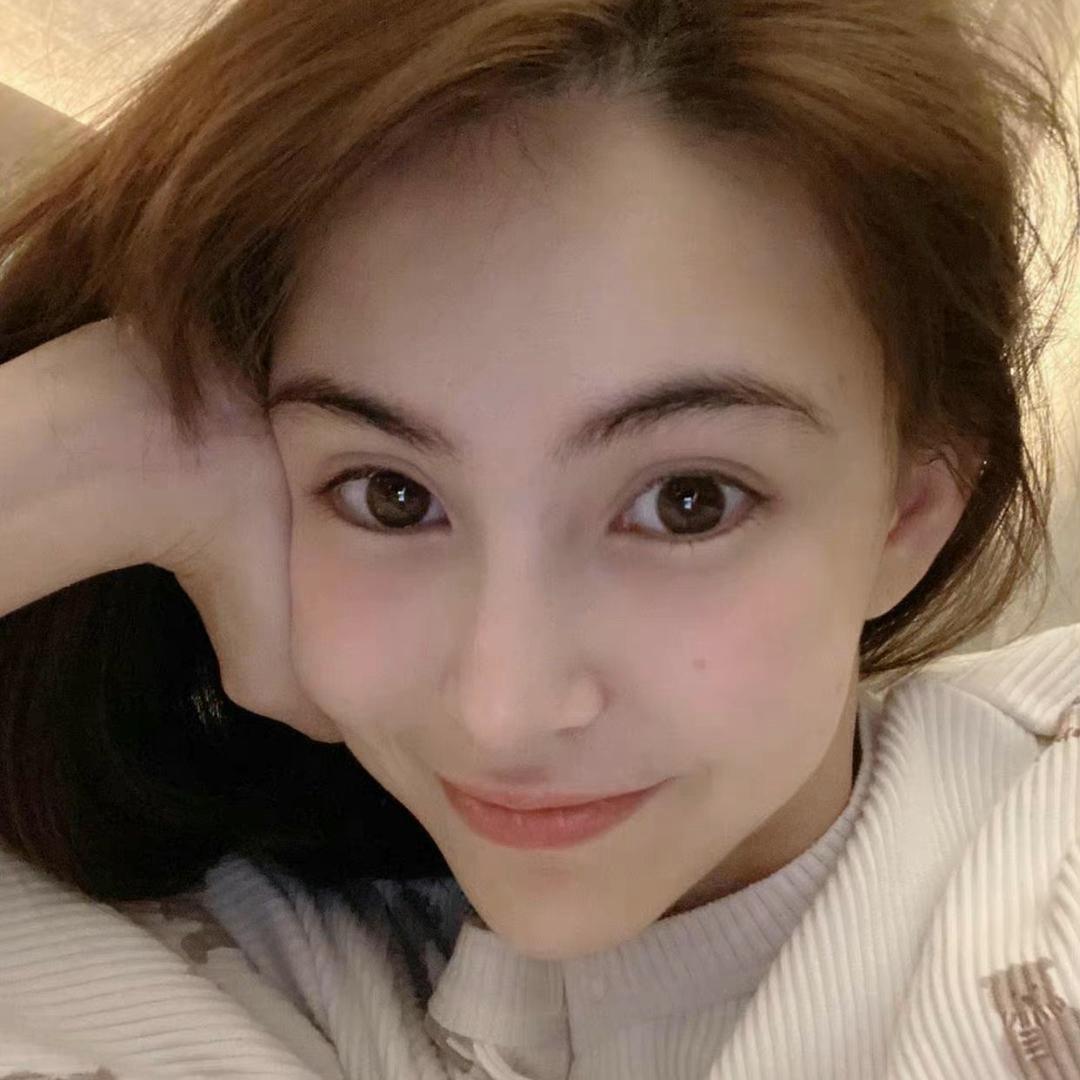 吹个泡泡🫧