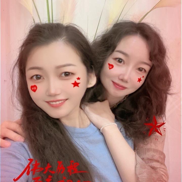 小蜜蜂采花