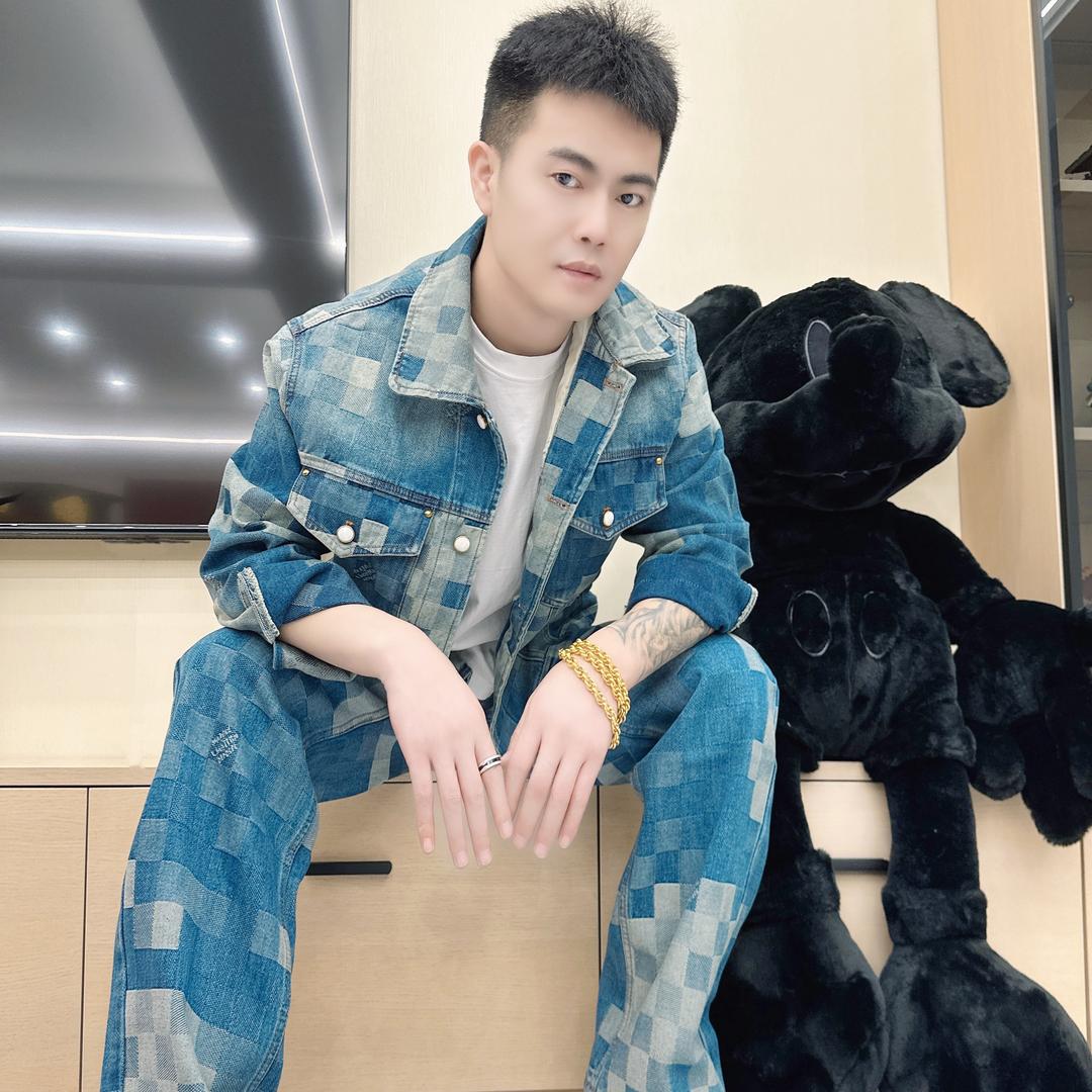 宝石老舅💎⁴¹⁵