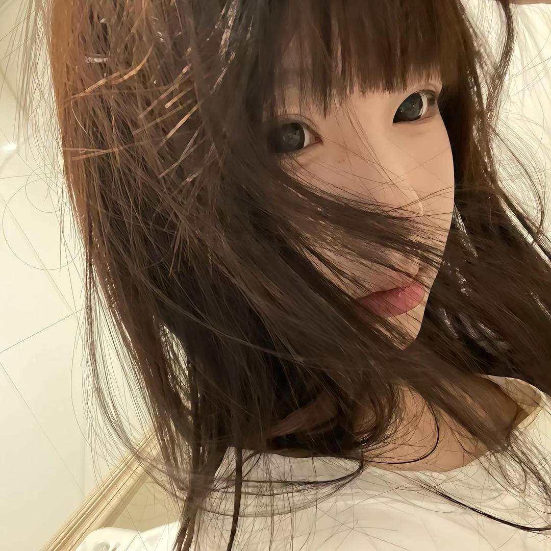 纯白