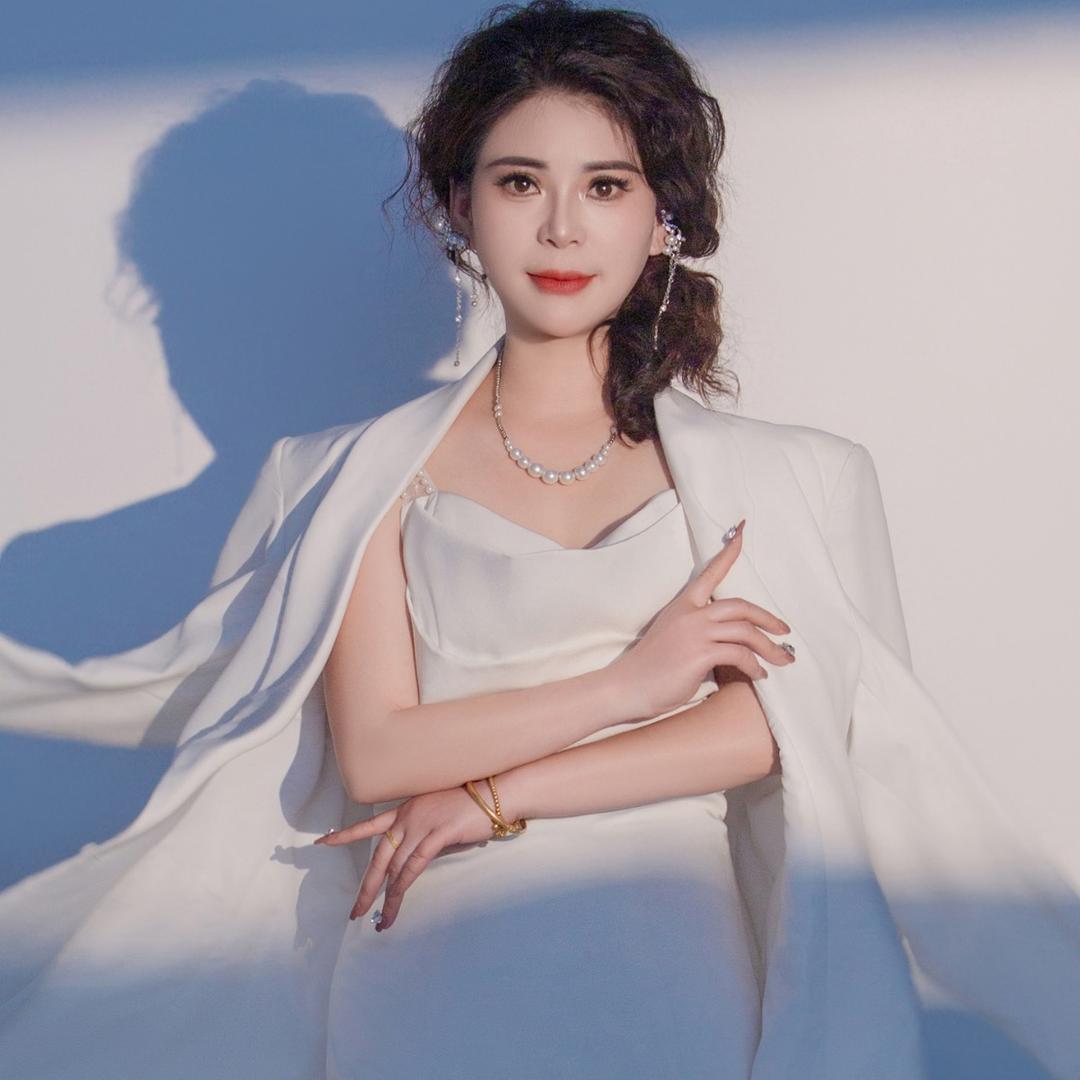 东明520美妆店➕春亭520美妆店