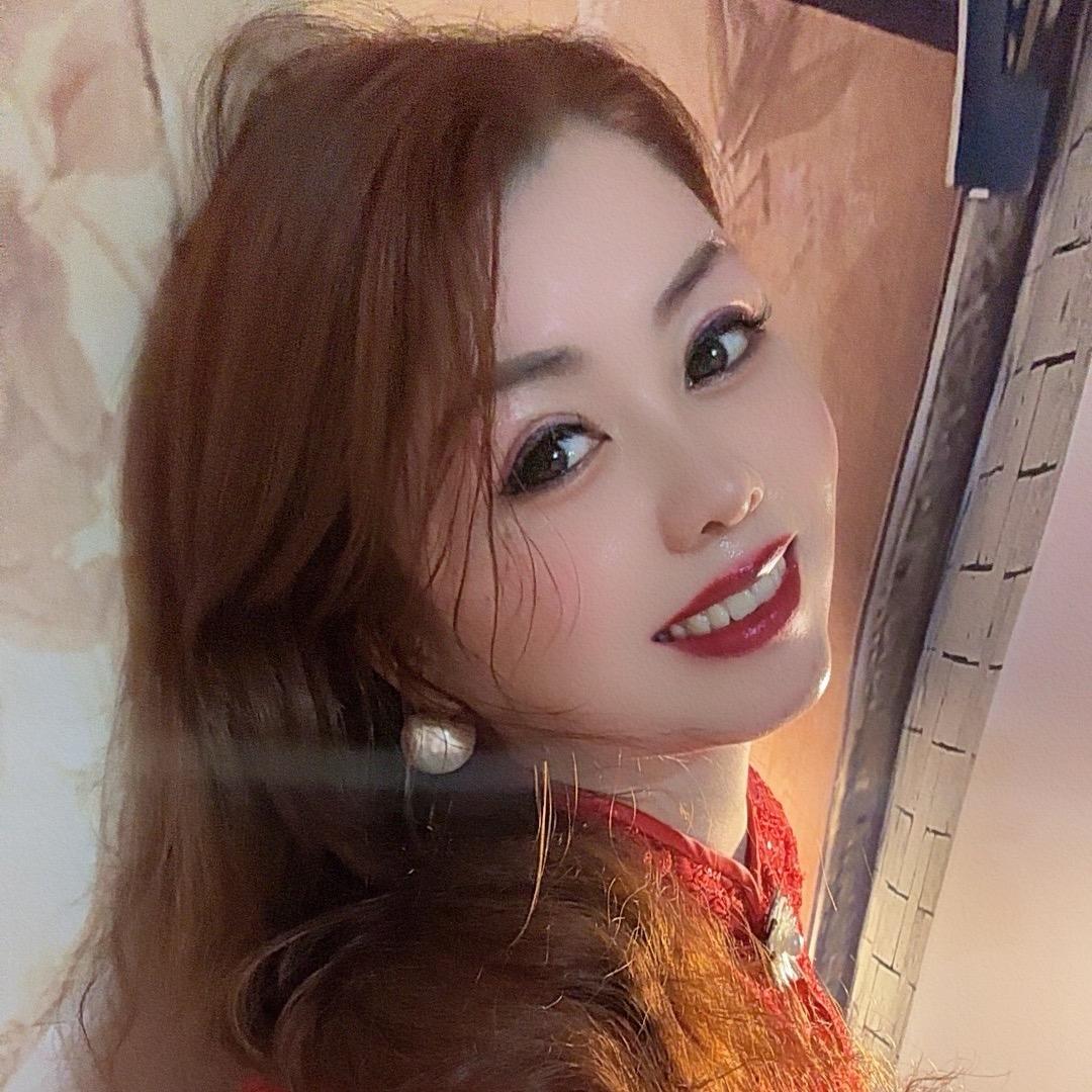 阳光姐手势舞