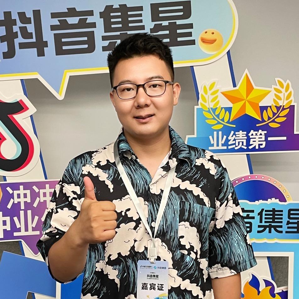 PK烤哥（top100达人矩阵）