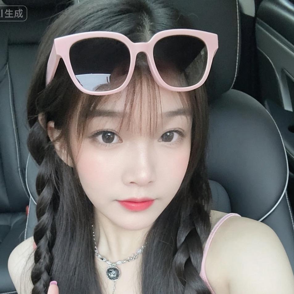 L໊ₒ刘ᨶ႒ᩚ你在ᵥ̶ₑ̶ᩚ❤️底