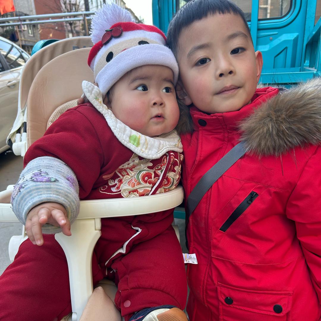 胖妞儿不是呦呦～