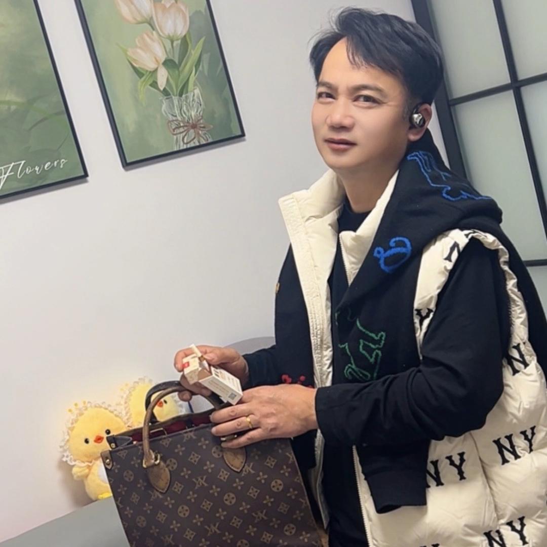 菜叔冷漠