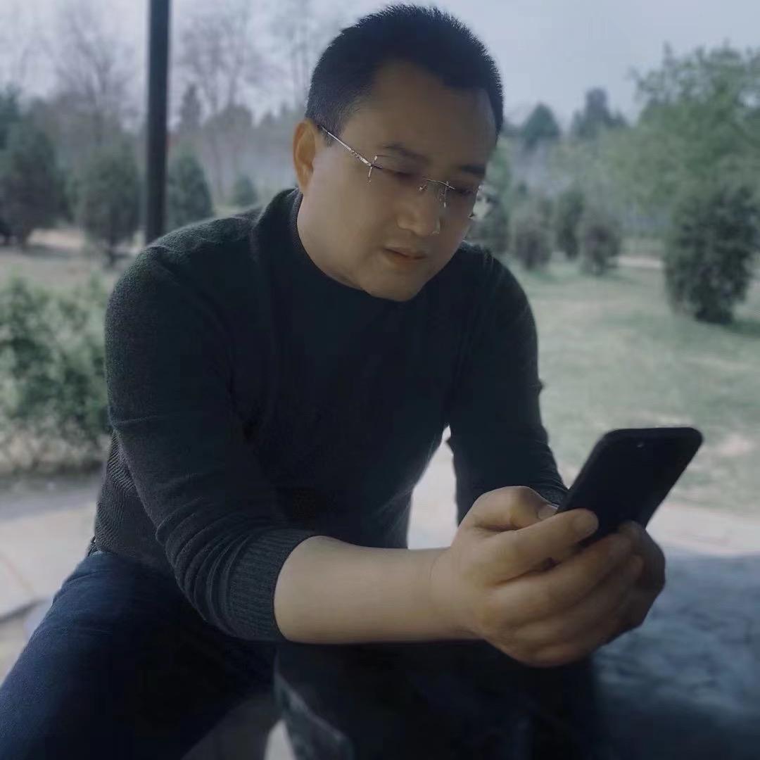 蝉蜕：朱飞龙：风雨人生