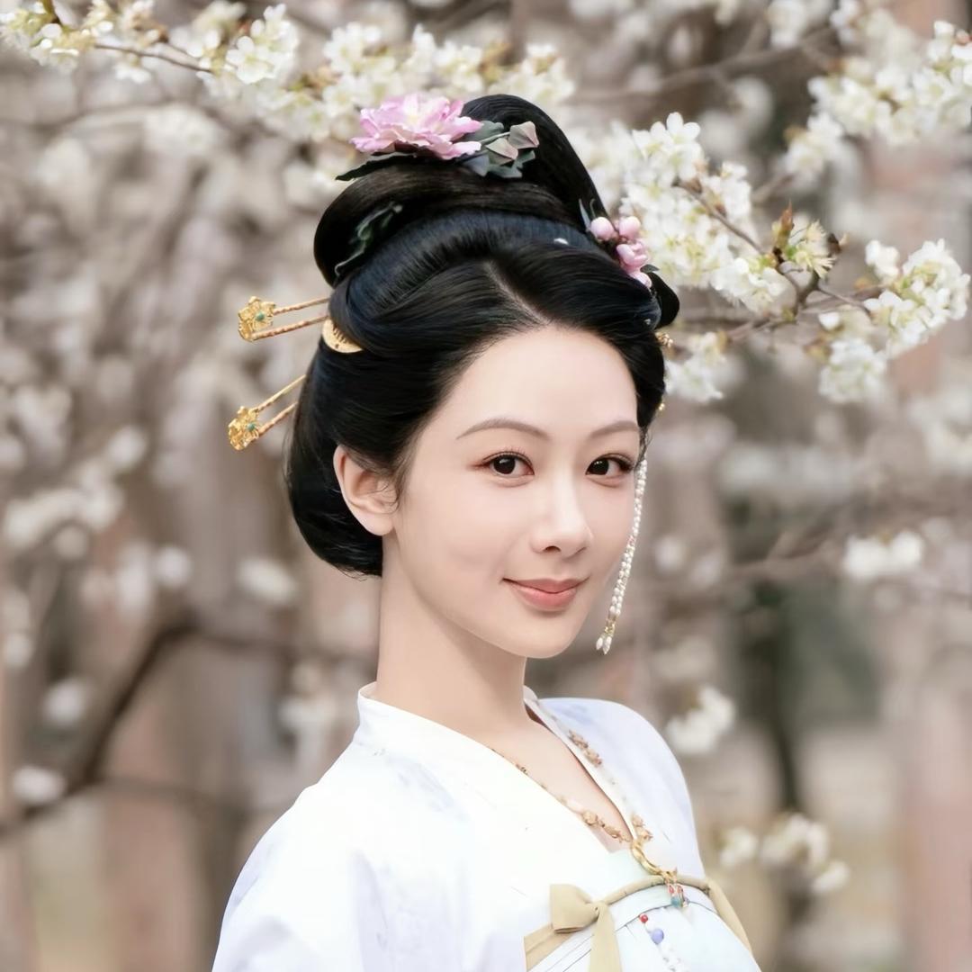 lucky小艾
