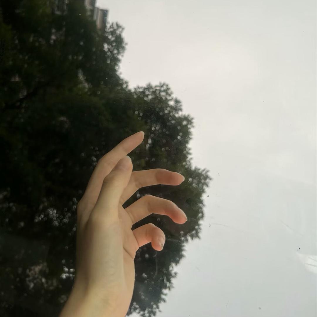 初见 i
