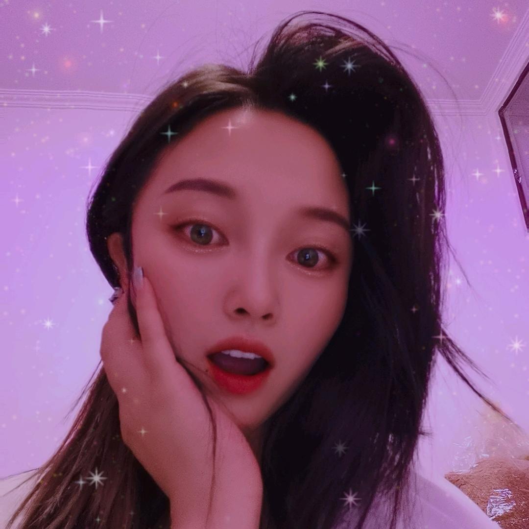 我是小九九。  😛