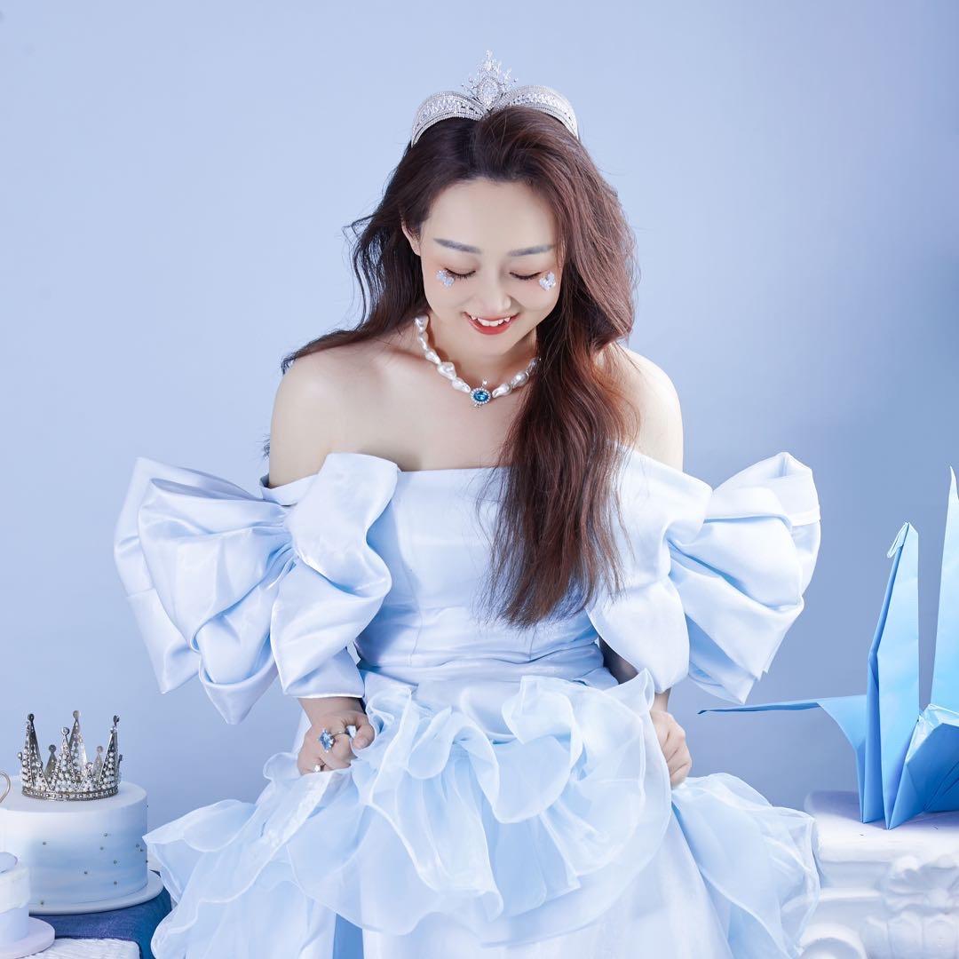 霸气外露的大妍妍