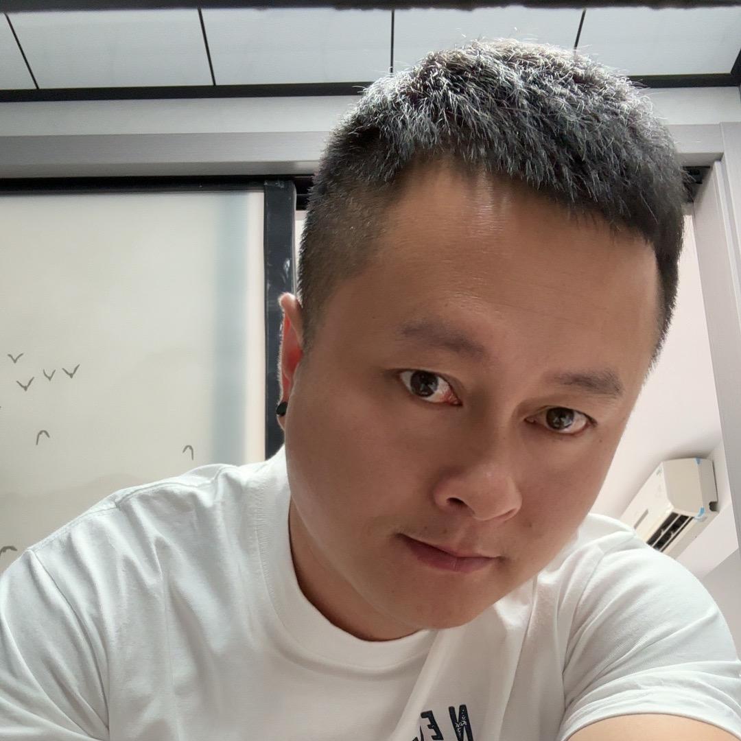 杨：炭烤小肥羊