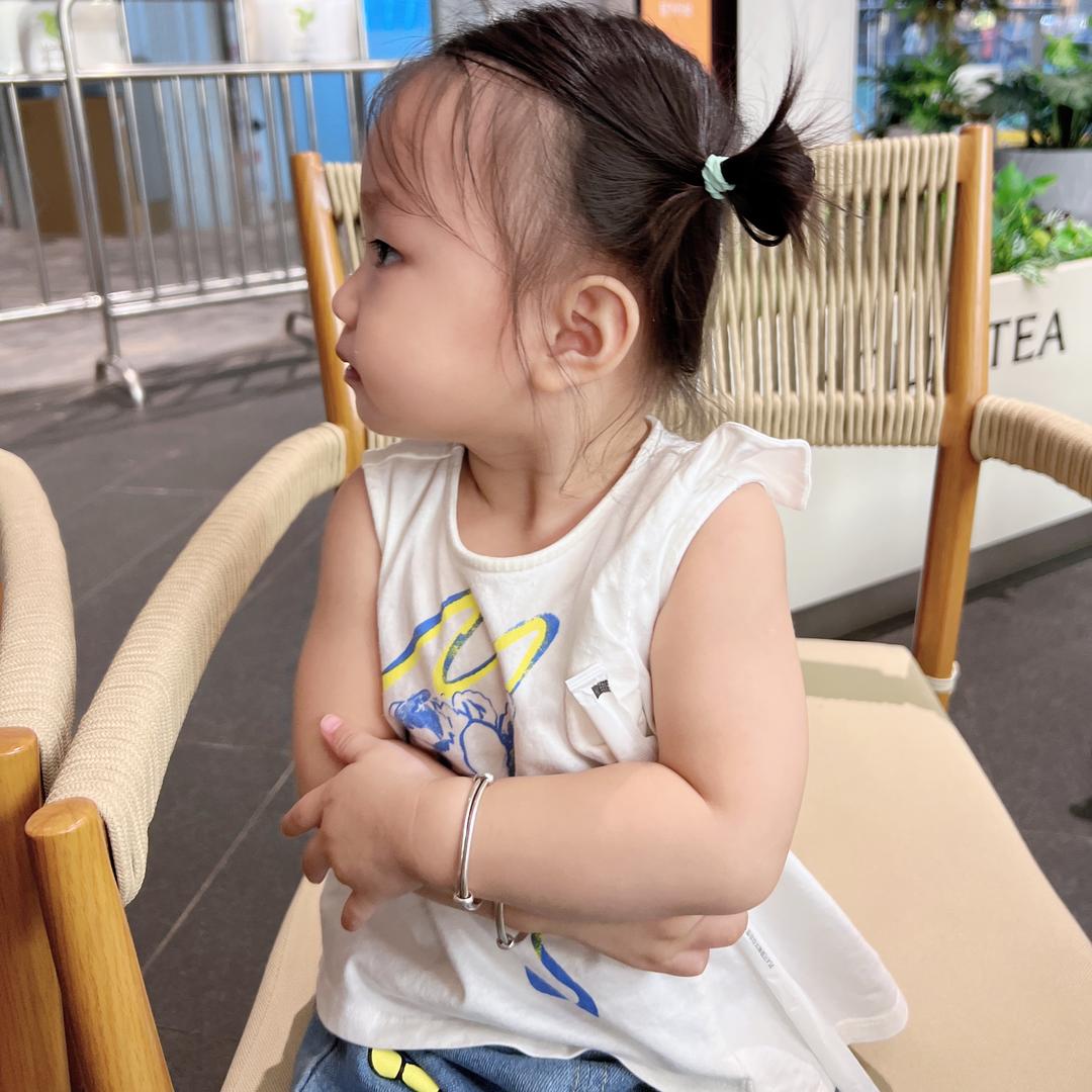 爱吃零食的吴宝