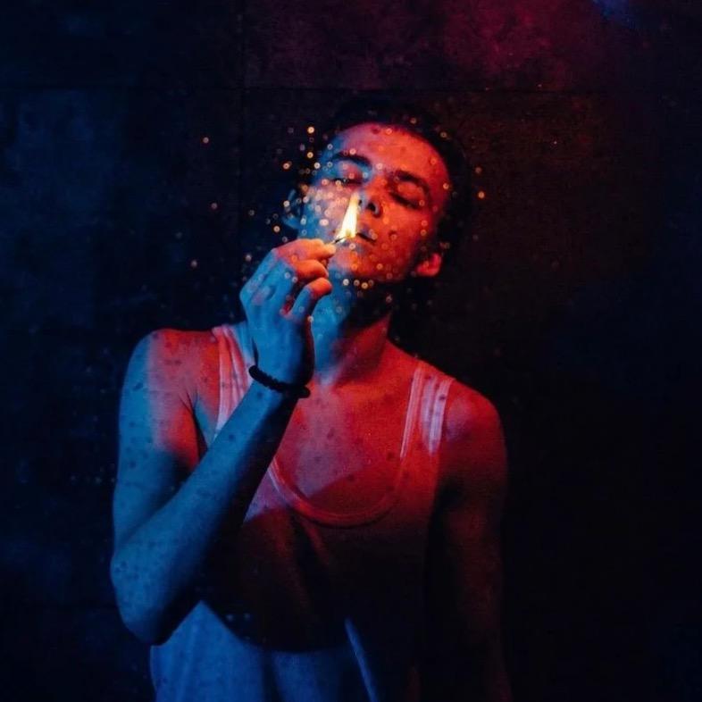 𝑳𝑼𝑵𝑨.𝑴