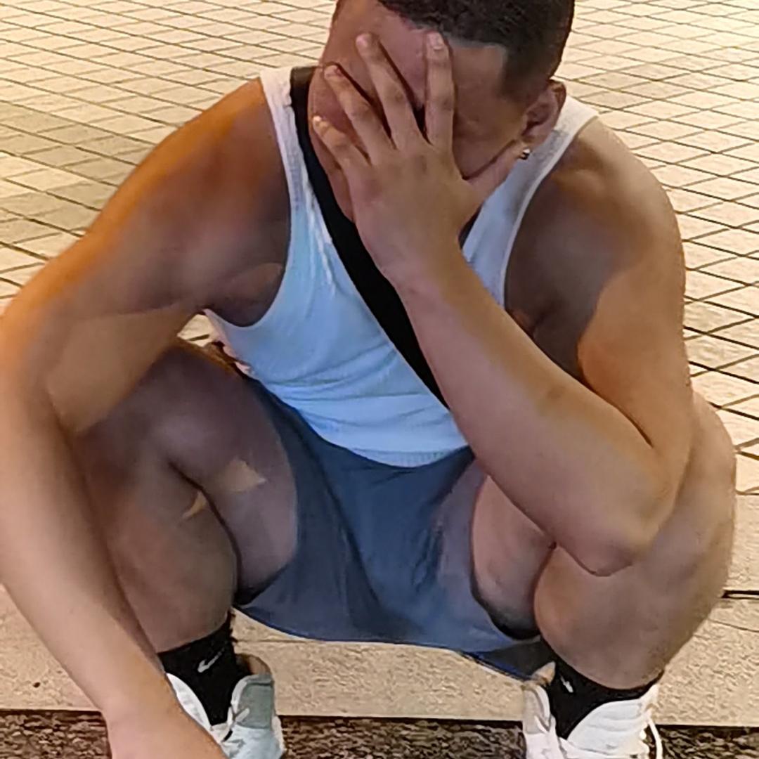 三三没肌肉