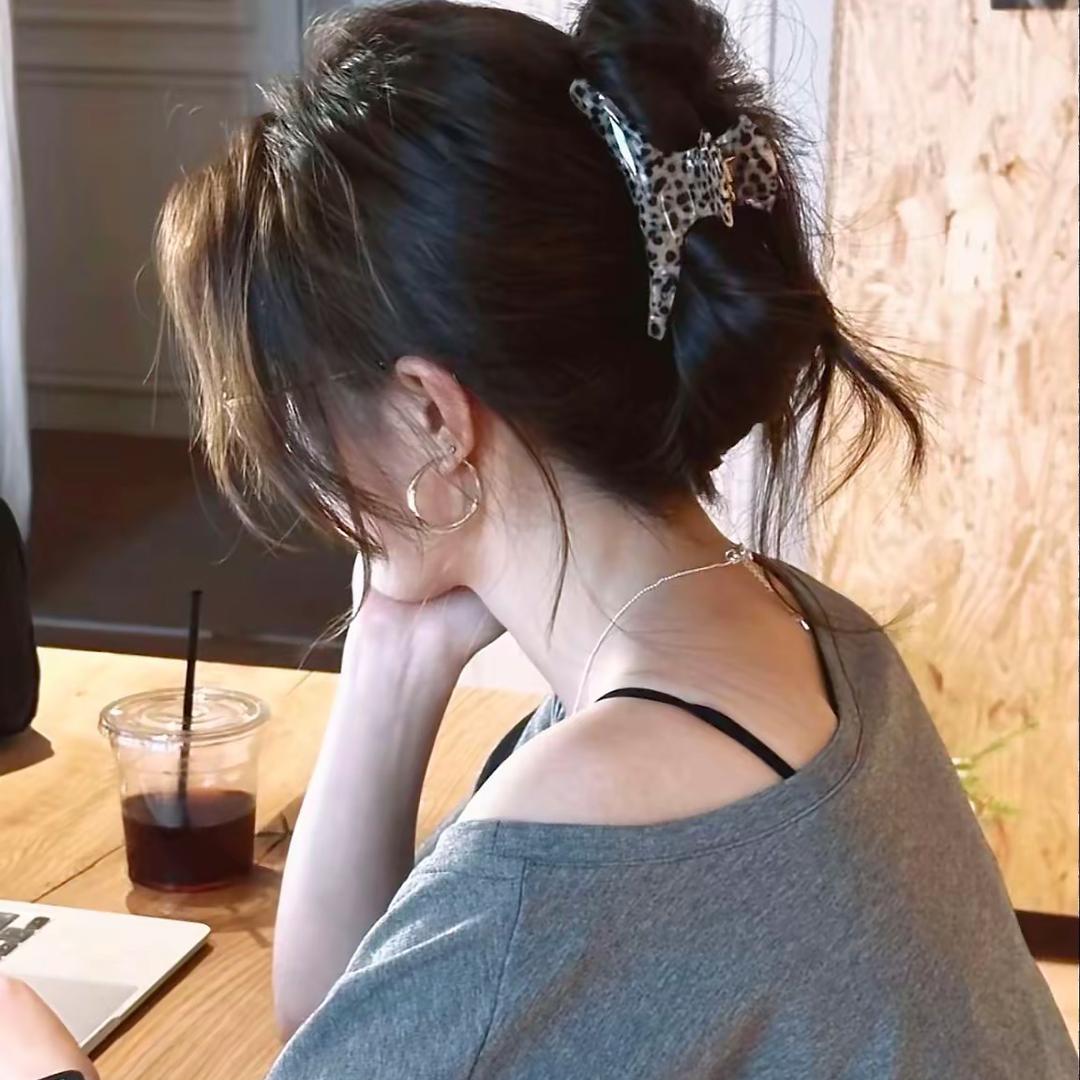 岛主梨子酱💫