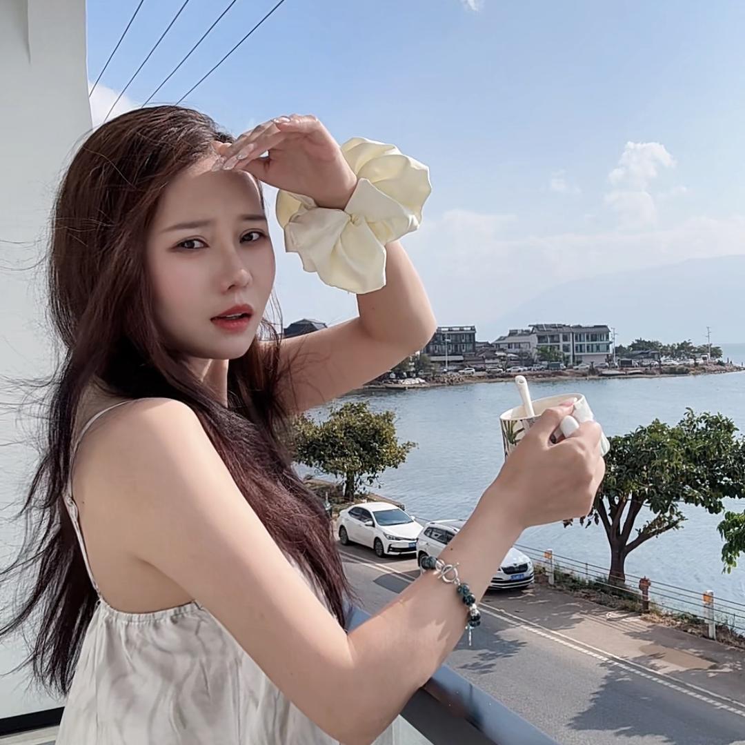 闪闪亮菁菁