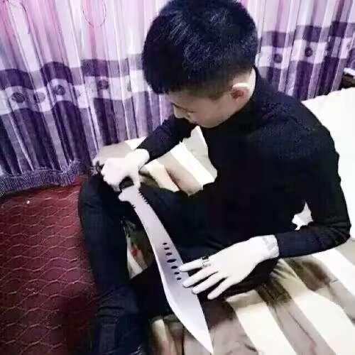 ꧁༺ 志༒伟 ༻꧂