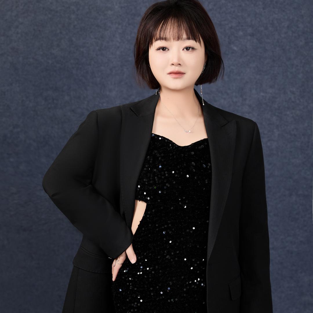 嘎嘎峰 ➕飞龙鑫鑫内衣直播号