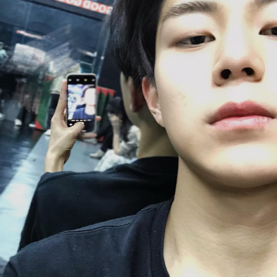小李HIZZ