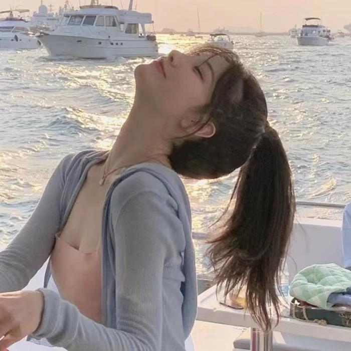 姜简一JILL(南油高奢)