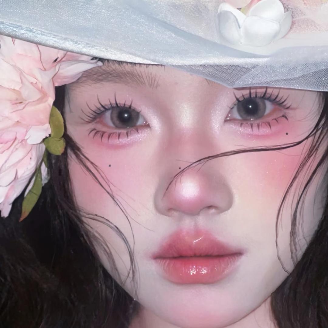 Shi san 十三化妆师