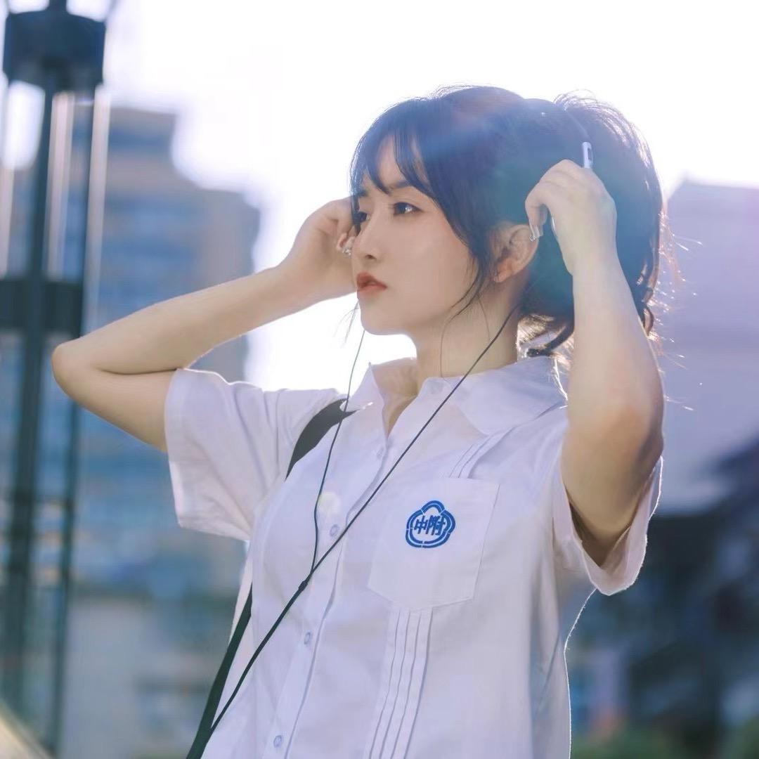 画画的糕糕🎨