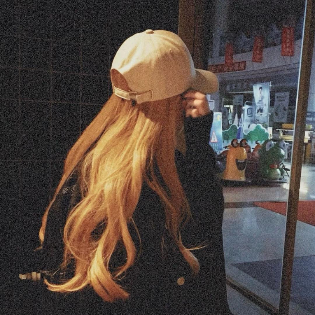 𝑬𝒔𝒕𝒓𝒆𝒍𝒍𝒂🧊⁸⁷