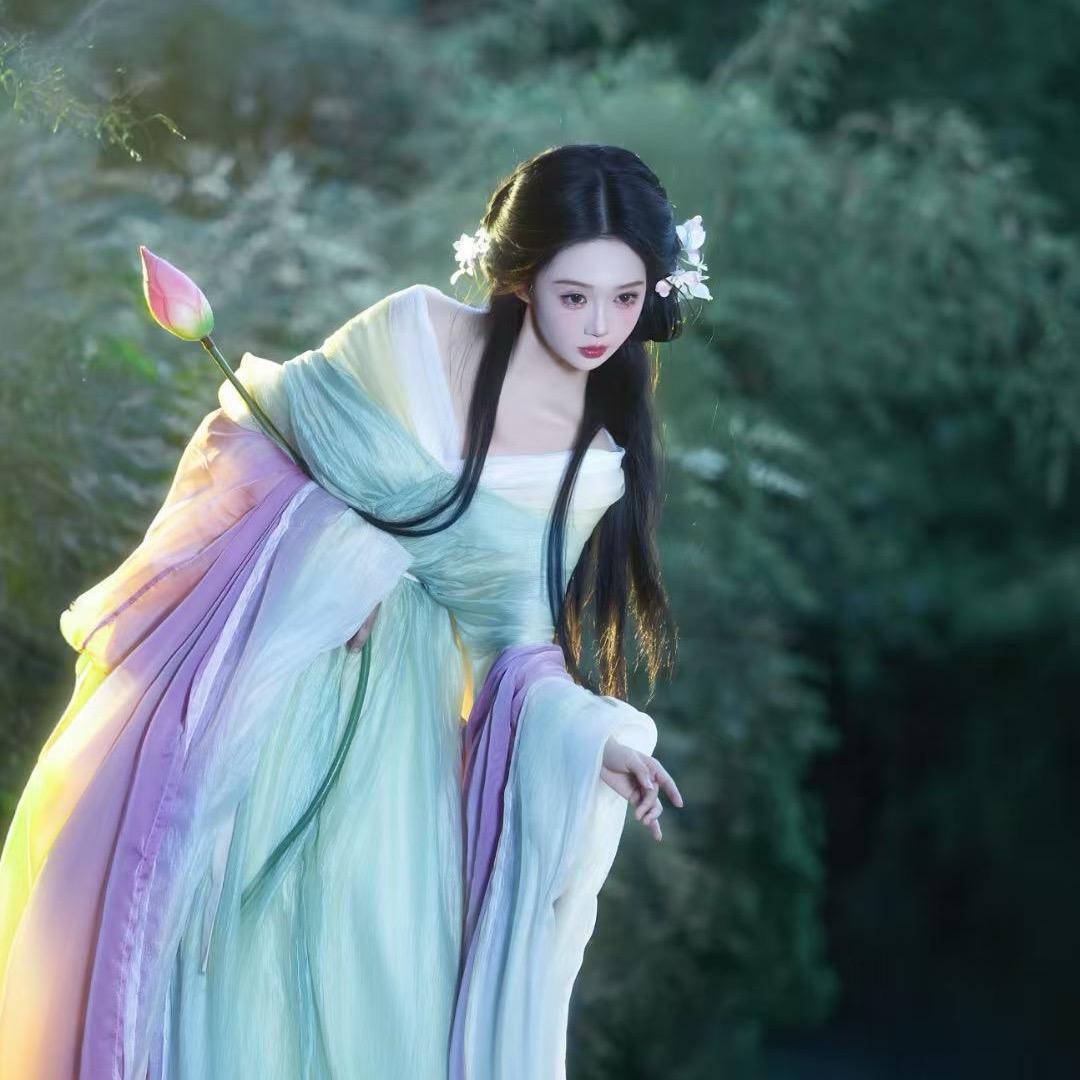 兮花吟汉服馆