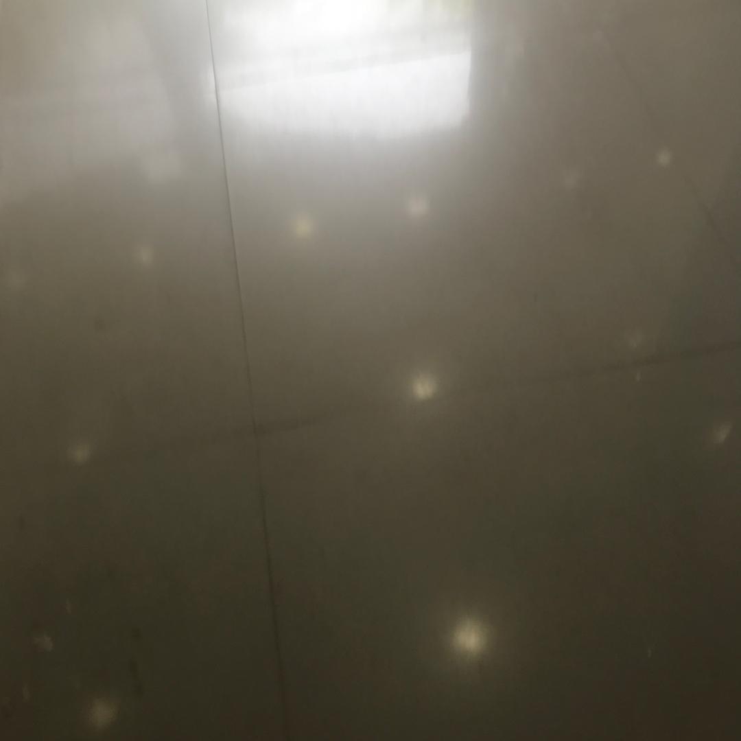 乌拉金字塔